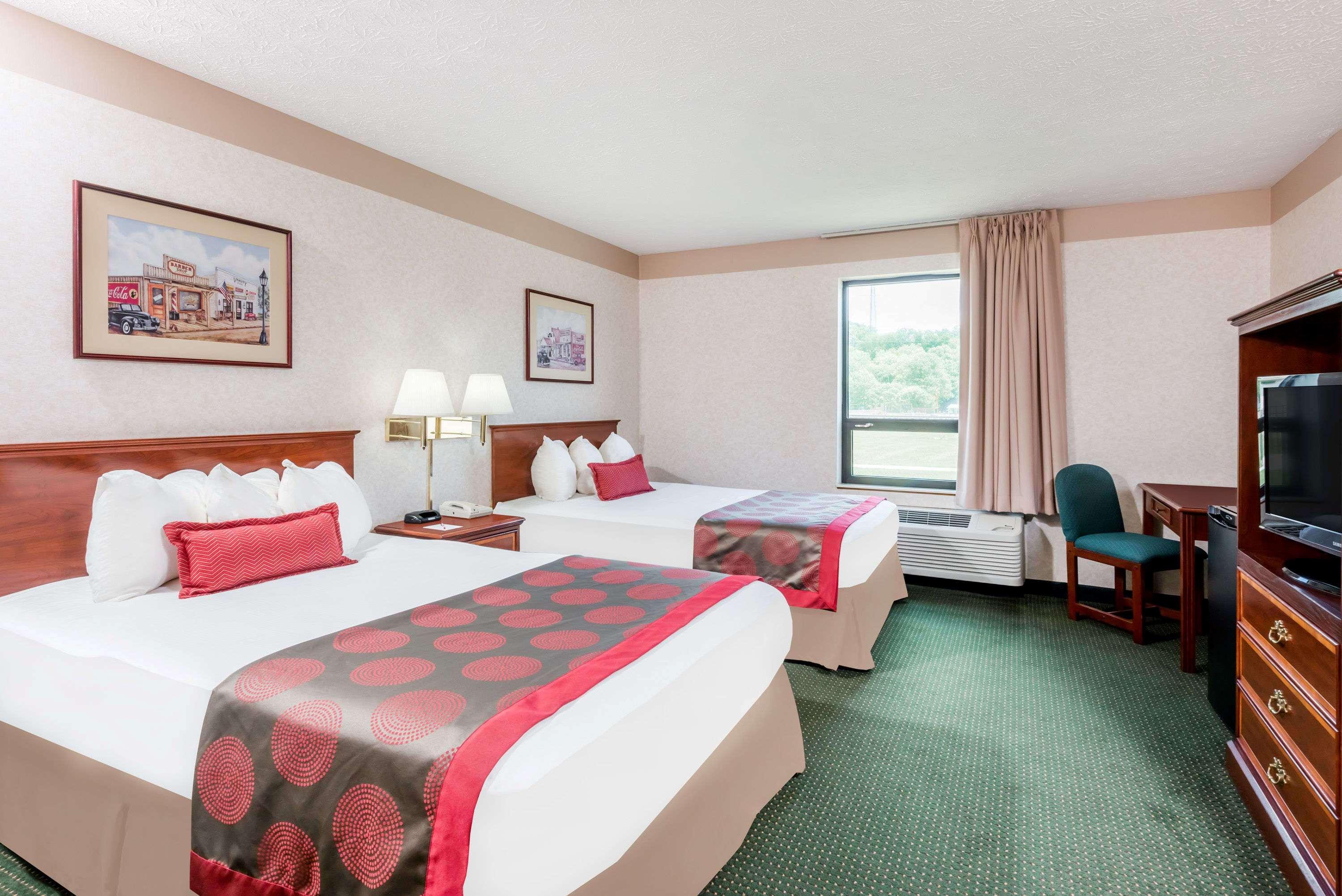 Ramada By Wyndham Dover Hotel 3*